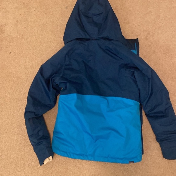 Patagonia Snowbelle jacket, size XXL(16-18), pink interior, exterior blue - Picture 5 of 10